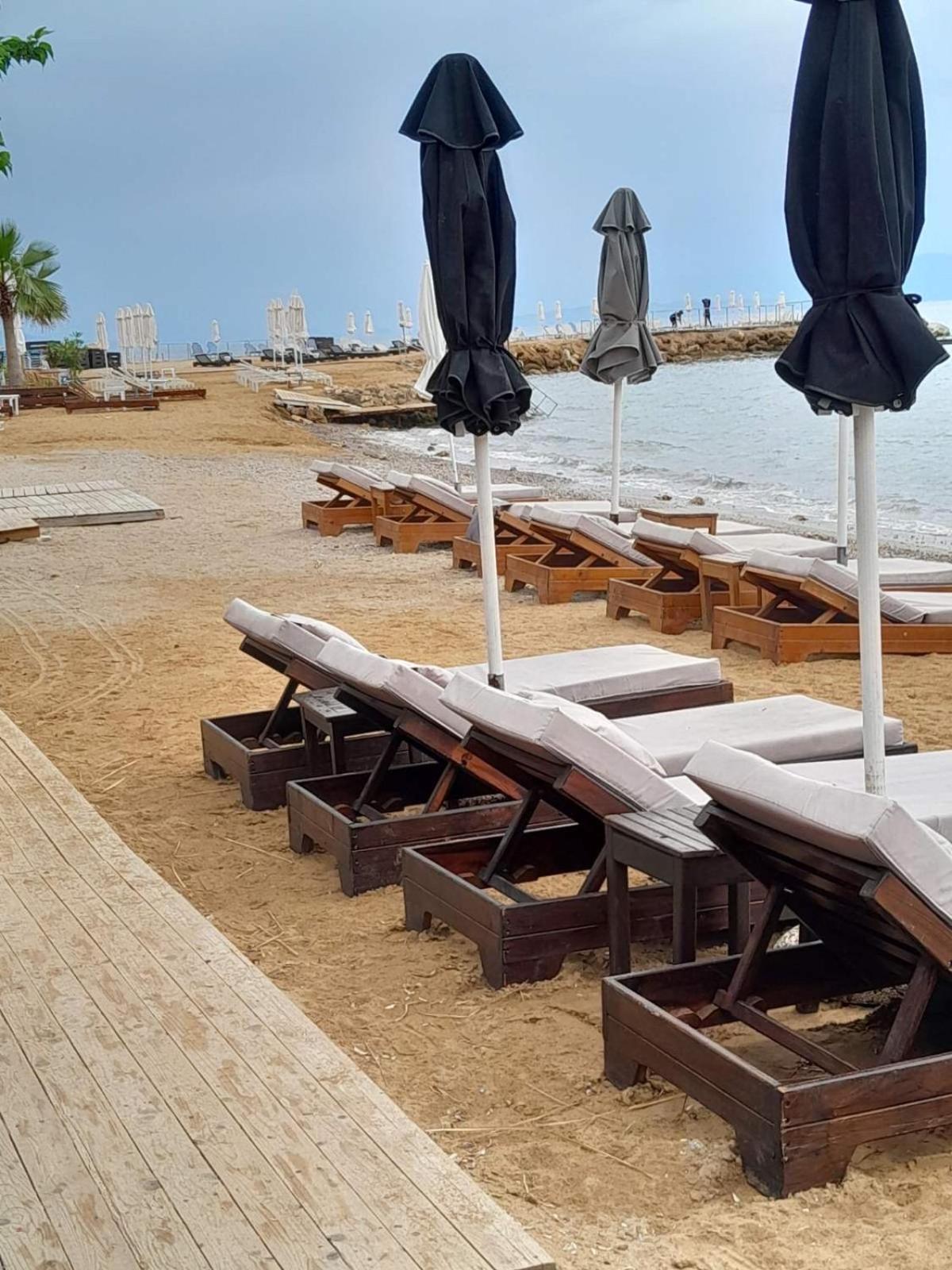 Anatoli Studios In Front Of The Beach Μεσογγή Εξωτερικό φωτογραφία