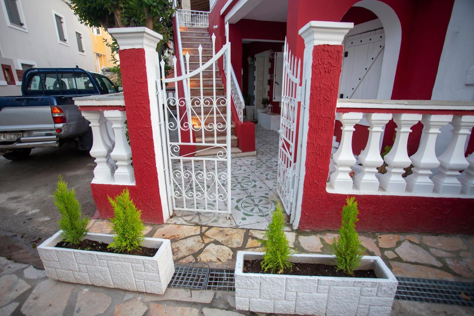 Anatoli Studios In Front Of The Beach Μεσογγή Εξωτερικό φωτογραφία