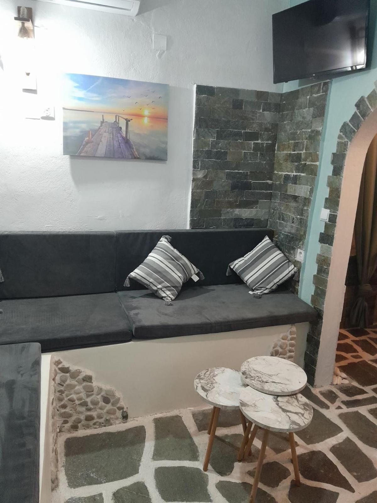 Anatoli Studios In Front Of The Beach Μεσογγή Εξωτερικό φωτογραφία